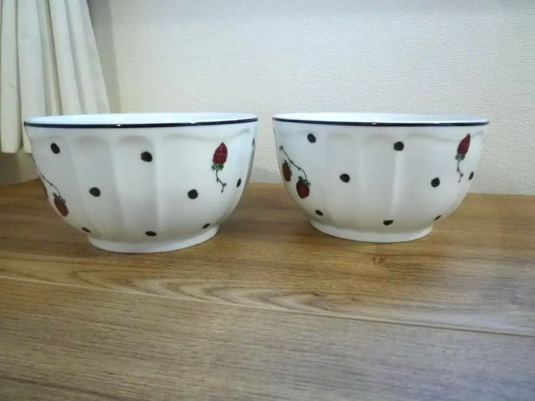 リチャードジノリ イタリアンポア 野イチゴ カフェオレボウル2個