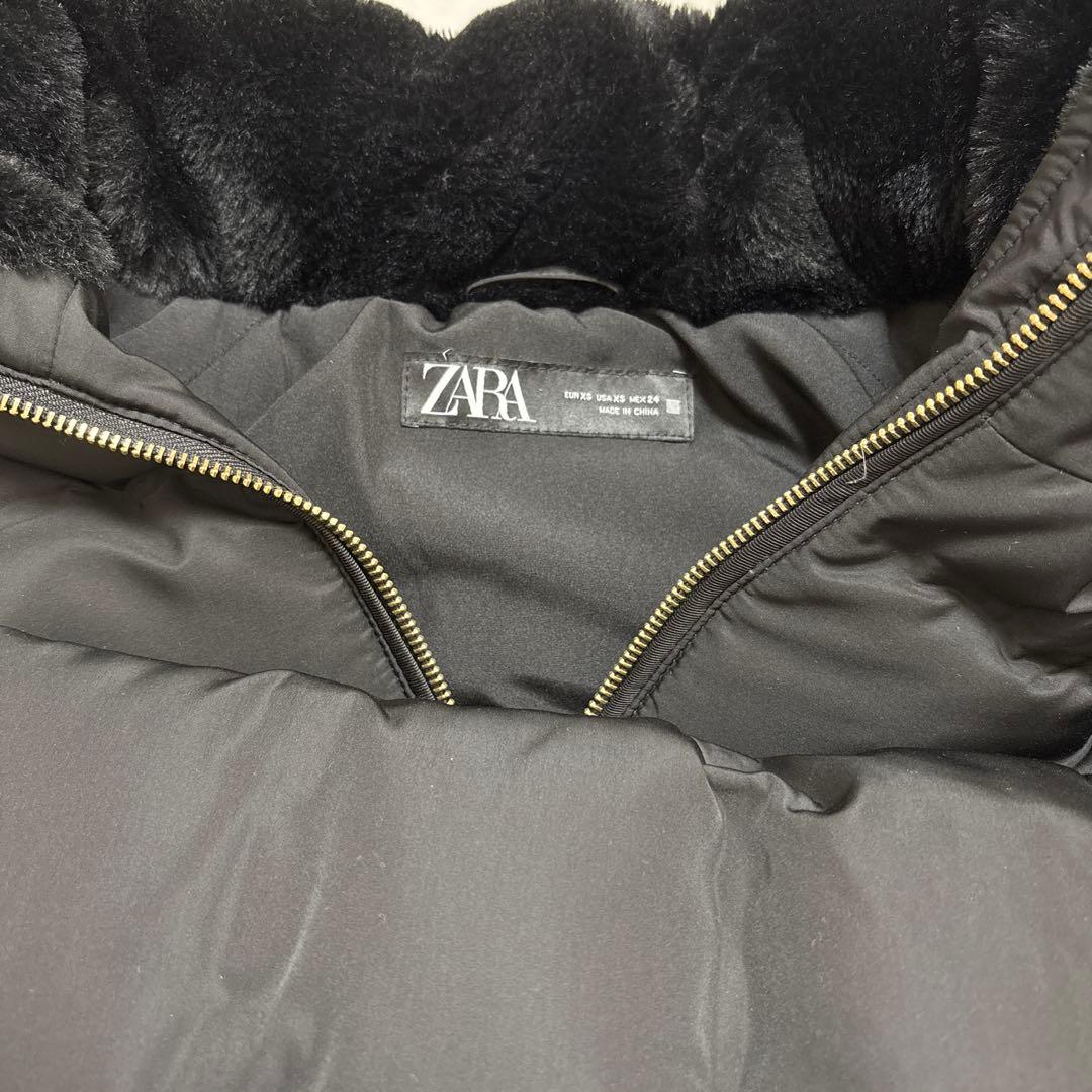 ZARA　セミロング丈フード付きダウンジャケット　完売商品