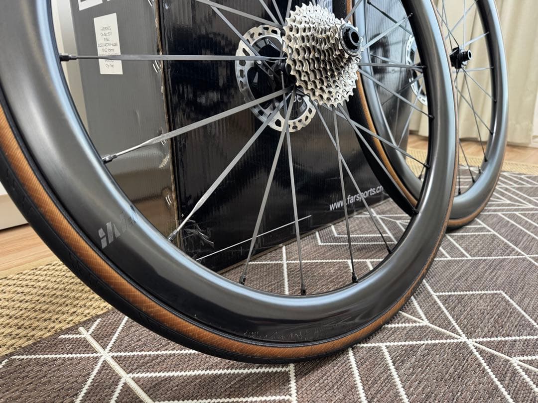 日本限定モデルFARSPORTS X-TREME R4 前後 45mm