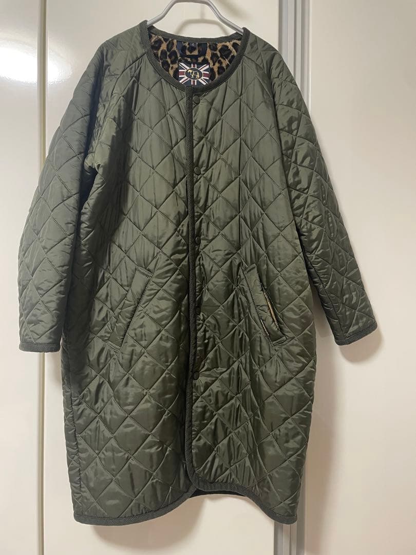 美品LAVENHAMラベンハム　ノーカラー レオパード キルティング コート