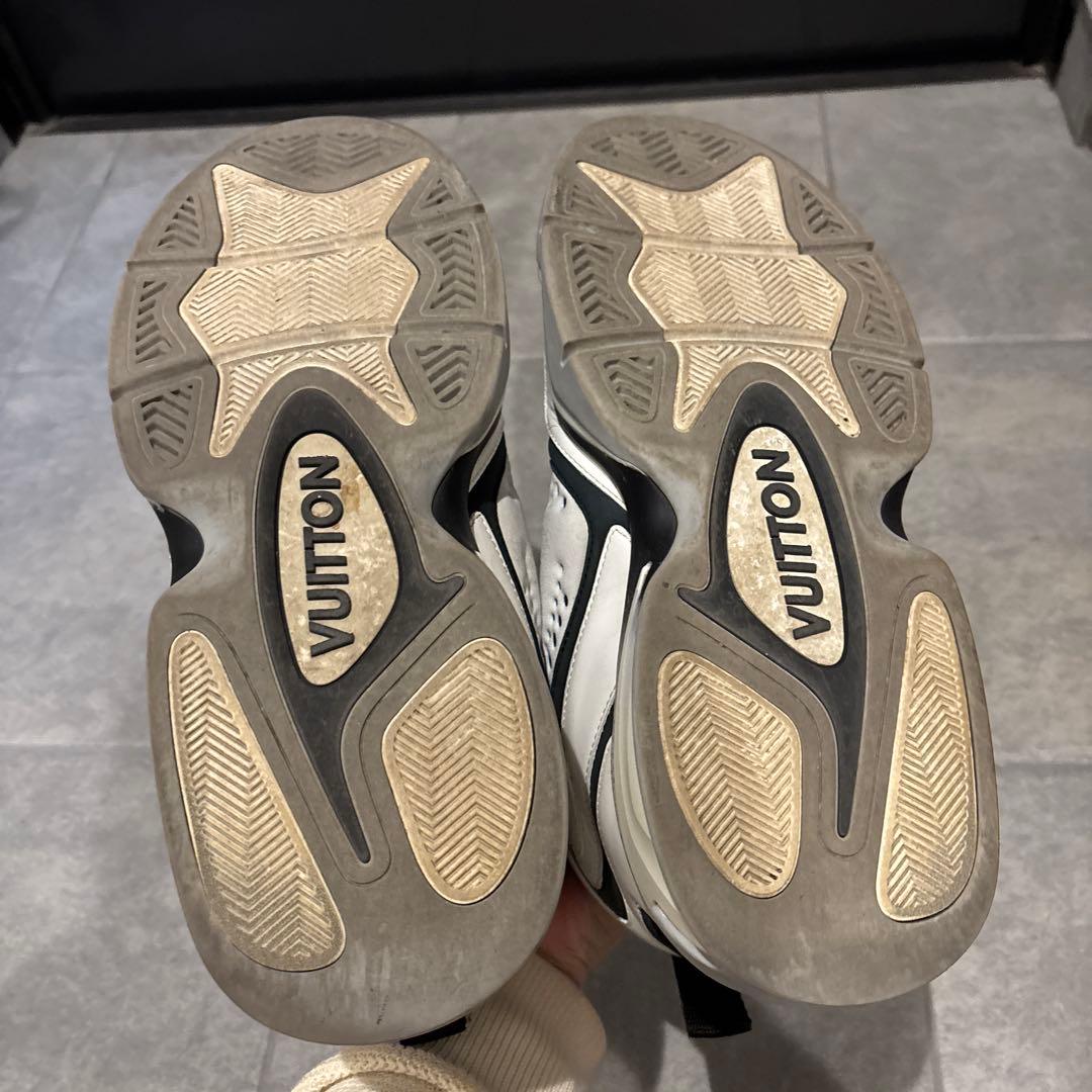 louis vuitton LVトレイナー2ライン　スニーカー　uk7.5