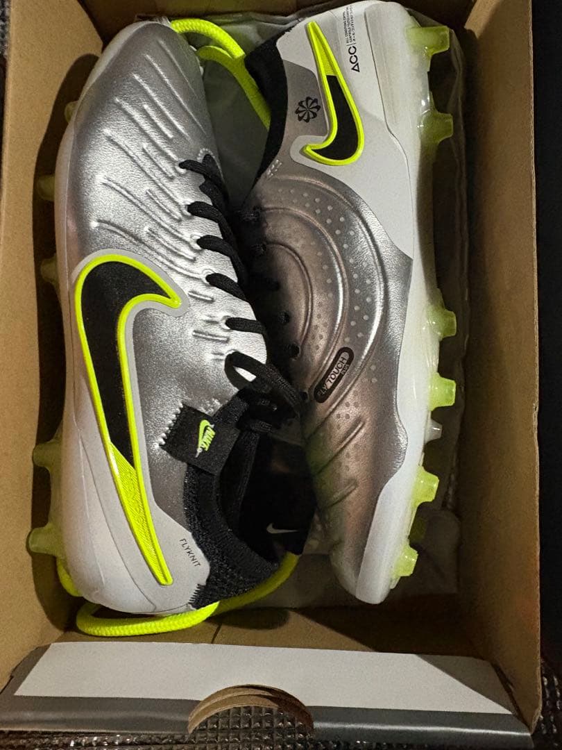 NIKE ティエンポレジェンド10 エリート　AG 24センチ