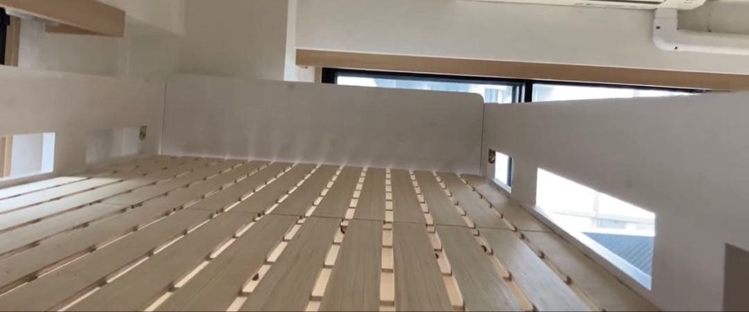 【東京都大田区引き渡しのみ3/8まで！】Lowya ロフトベッド 白