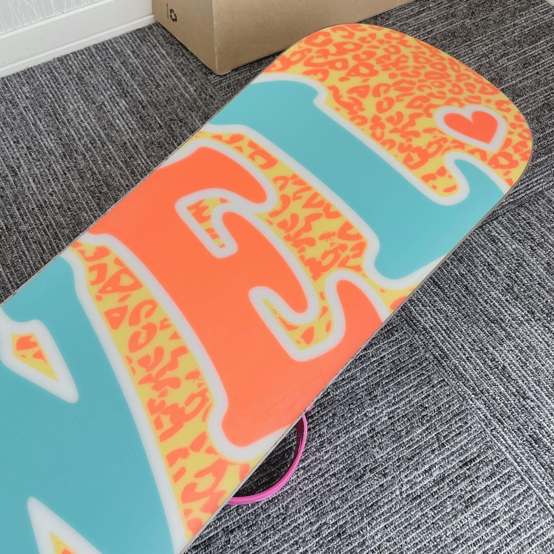 79美品❗️超豪華❗️IGNIO/キスマーク レディース スノーボード★145cm