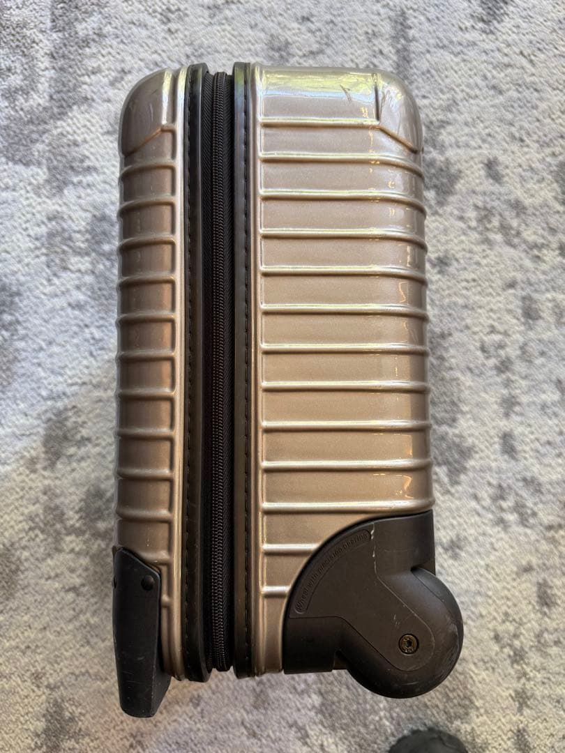 う*た様 RIMOWA サルサ ビジネストロリー 2輪 機内持込み可 25L