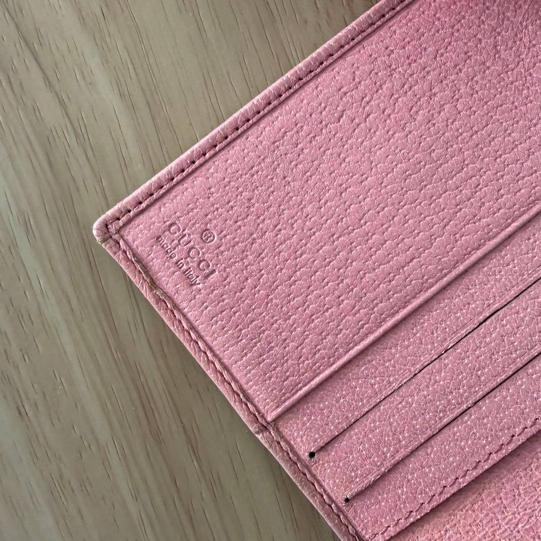 Gucci GGパターン 二つ折り財布 ベージュ/ピンク