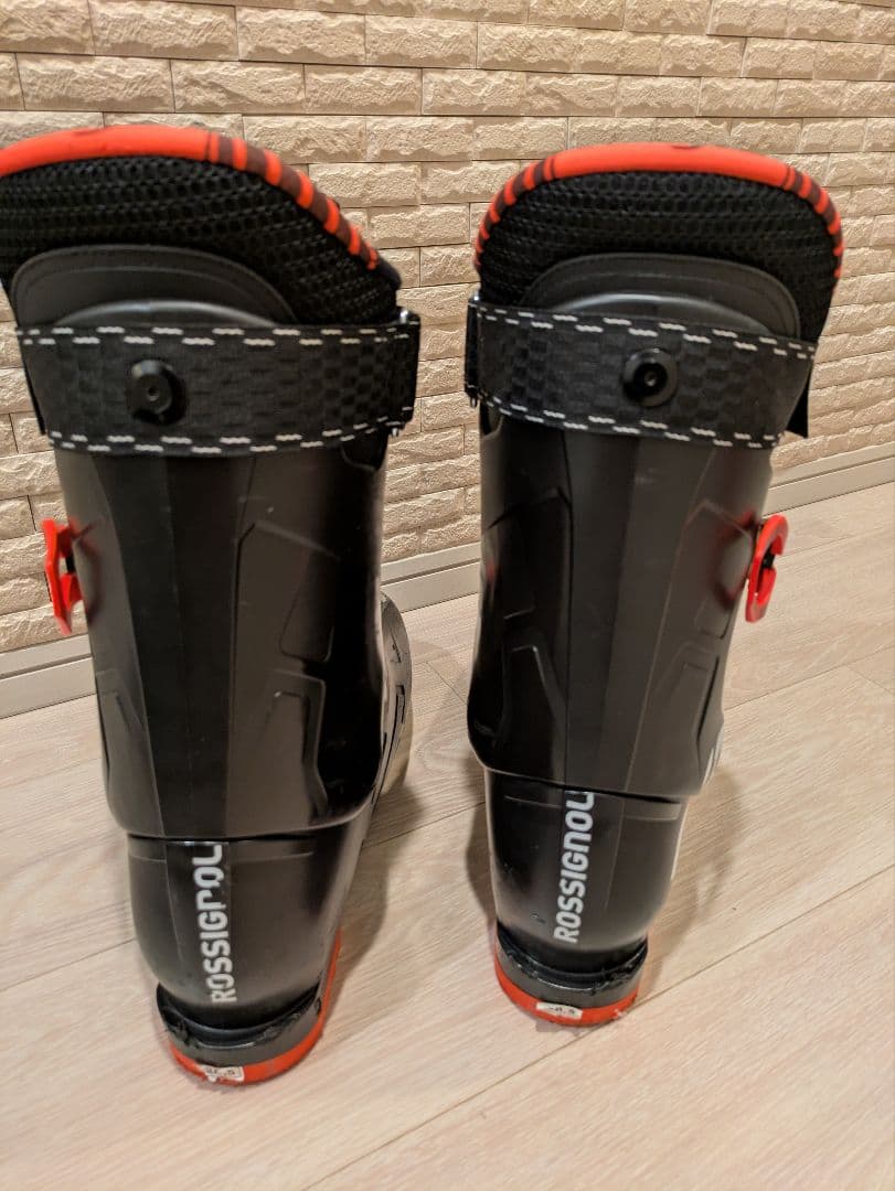 ROSSIGNOL EVO70 28.5cm ラスト幅104mm　スキーブーツ
