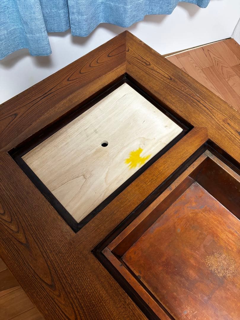 囲炉裏座卓　囲炉裏テーブル　欅材　火鉢　和家具