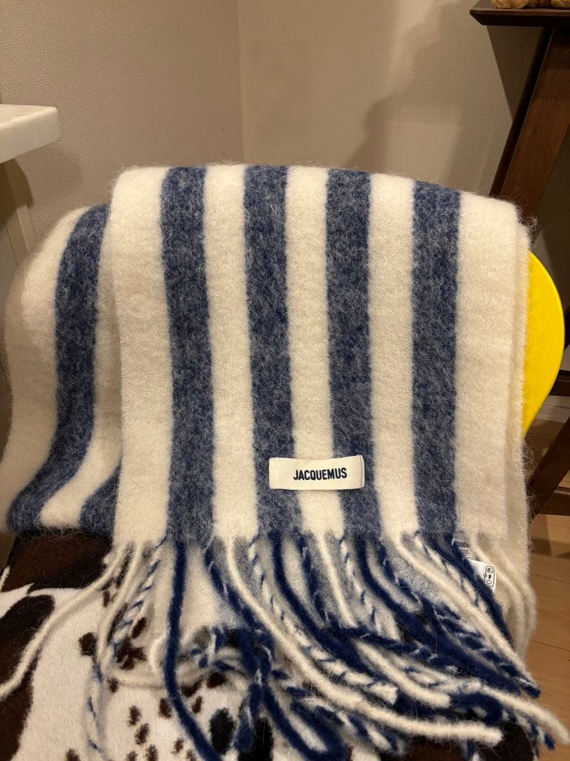 JACQUEMUS ジャックムス　マフラー