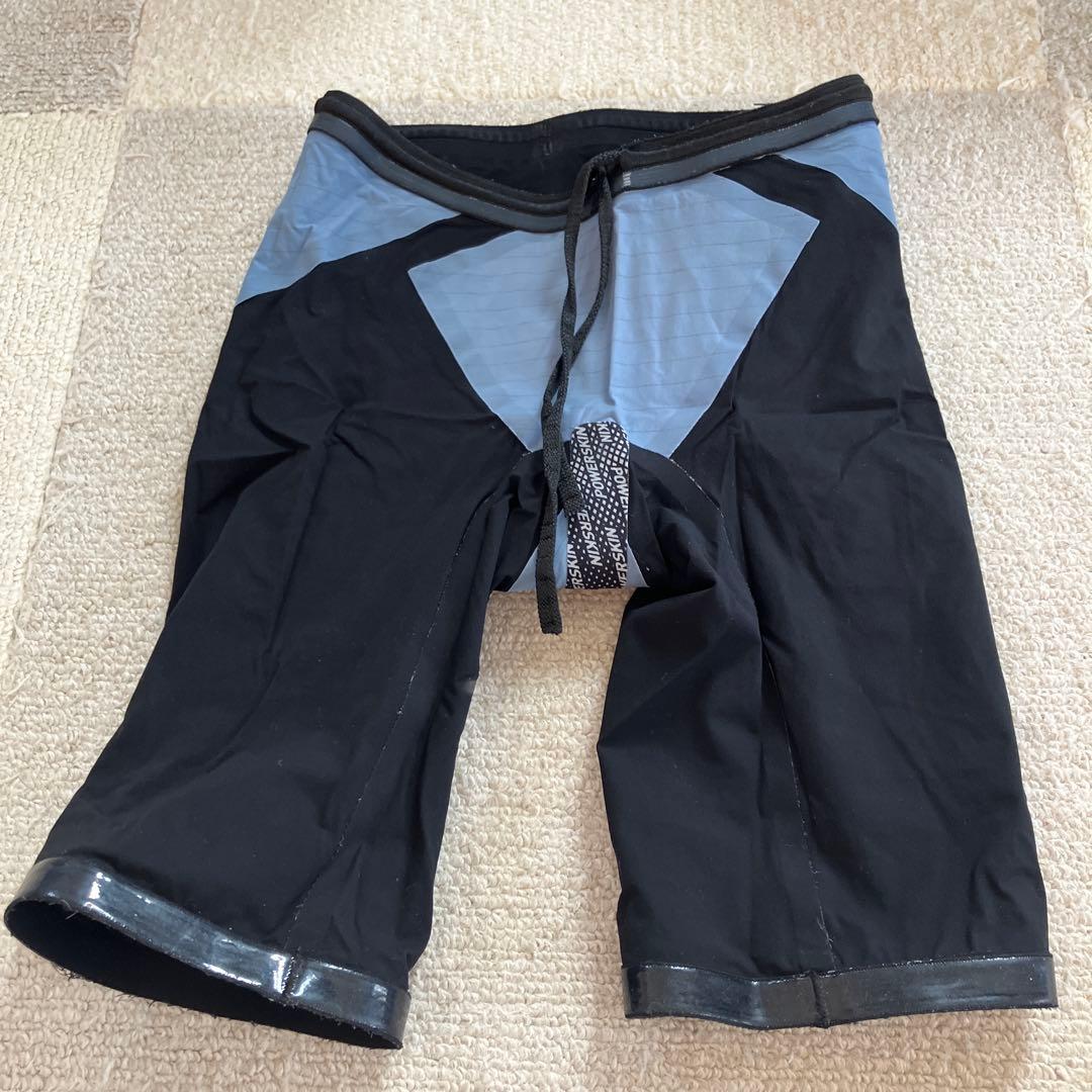 arena パワースキン　カーボンエア2 黒　SS BKBG FAR-9505M