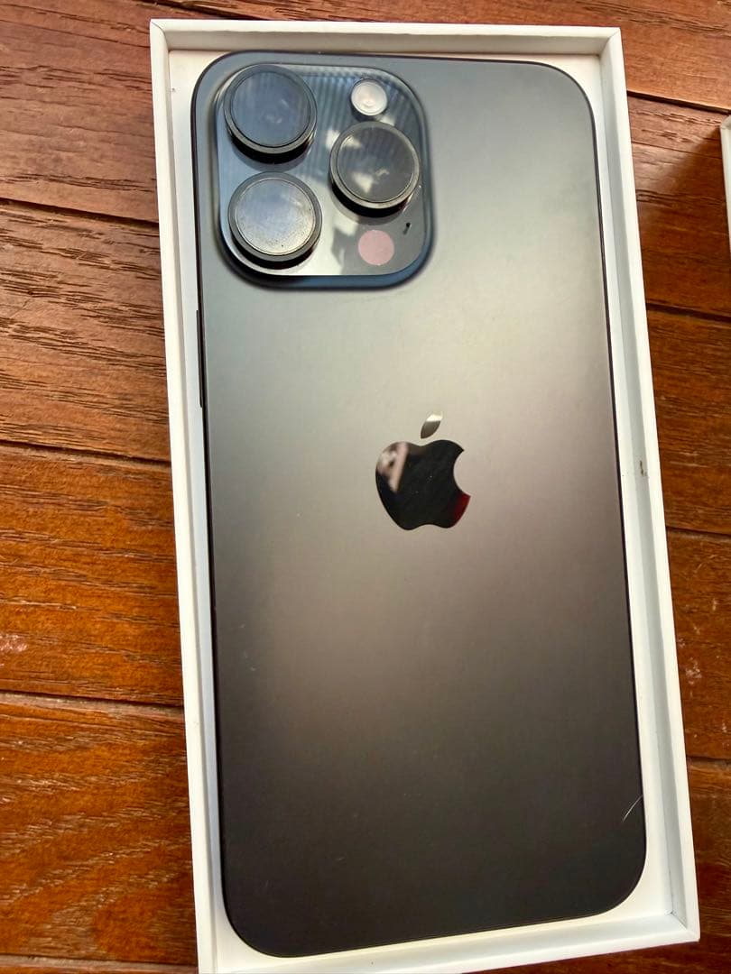 スマートフォン本体 iPhone15 Promax 1TB