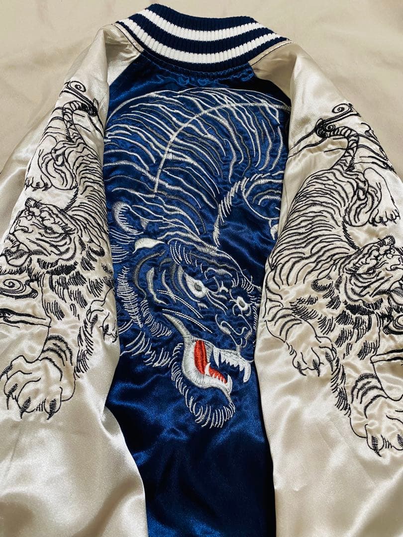 日本 限定　虎 STUDIO HIRO サテン スカジャン unisex