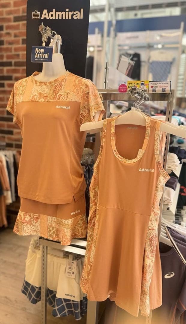 お値下げ★アドミラル　2025SS ペイズリー柄　トップス　Mサイズ