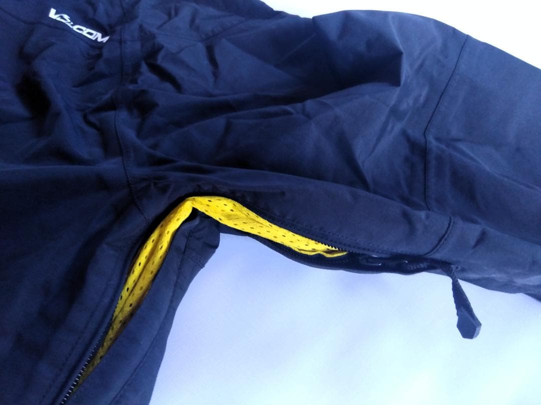 VOLCOM ボルコム GORE-TEX スノーボードウエア サイズL