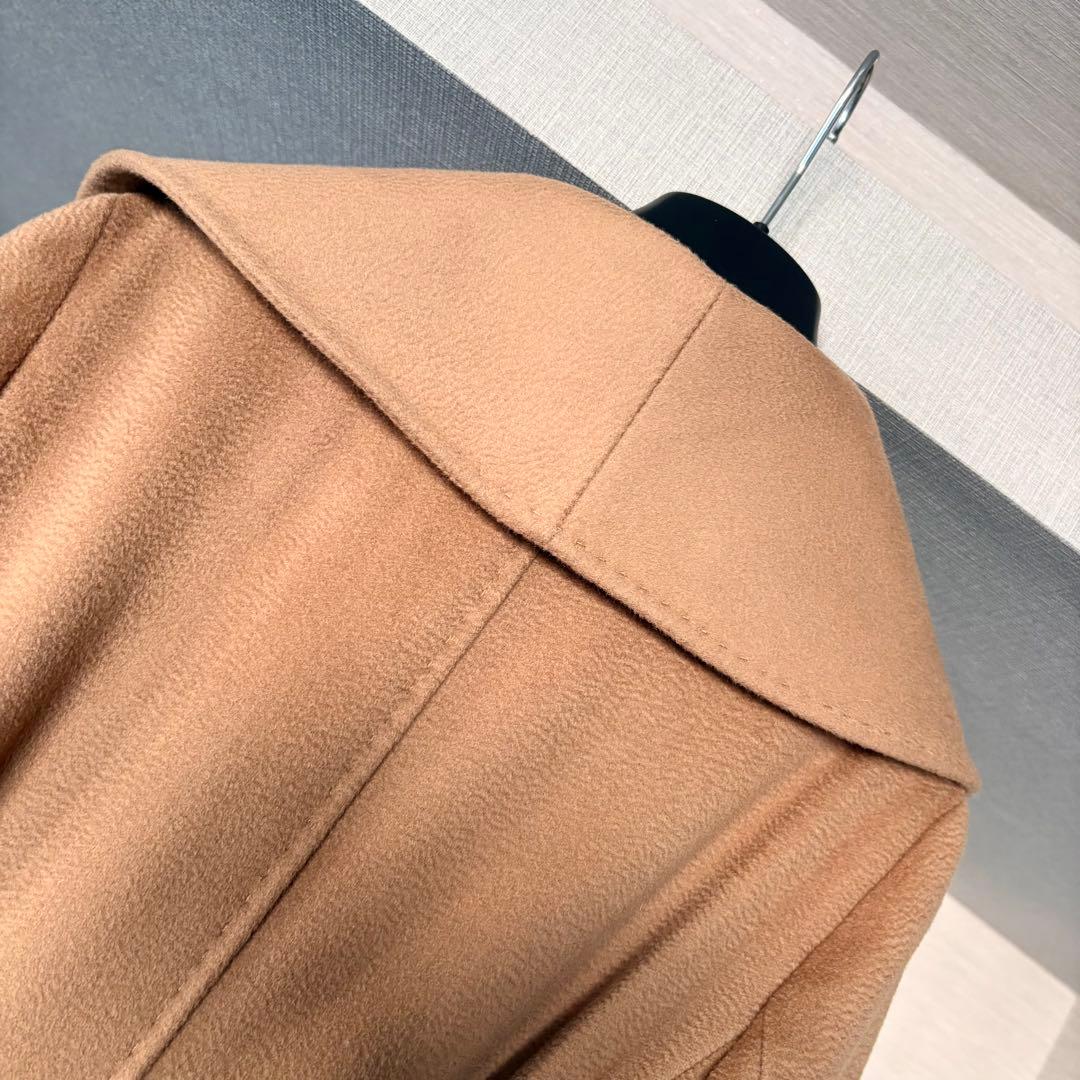 新品同様‼️ マックスマーラ 艶感美しい ショールカラーベルテッドコート