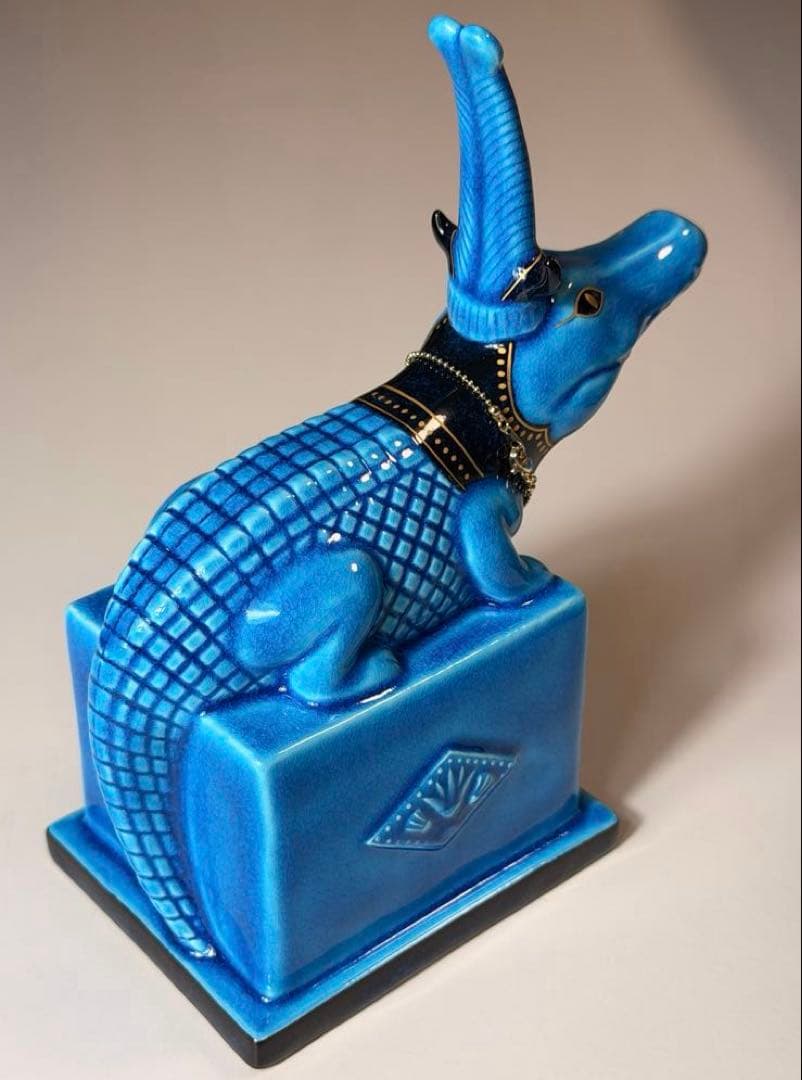 #美濃焼 幸兵衛窯 エジプト神 九栄神　セベク　ワニ 青釉金彩　S-1