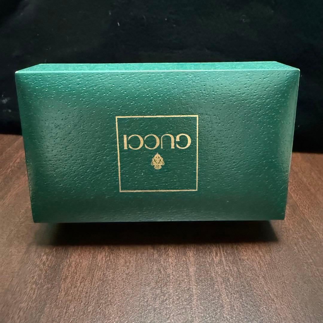 GUCCI　チェンジベゼル腕時計　11/12 メタルベゼル付き