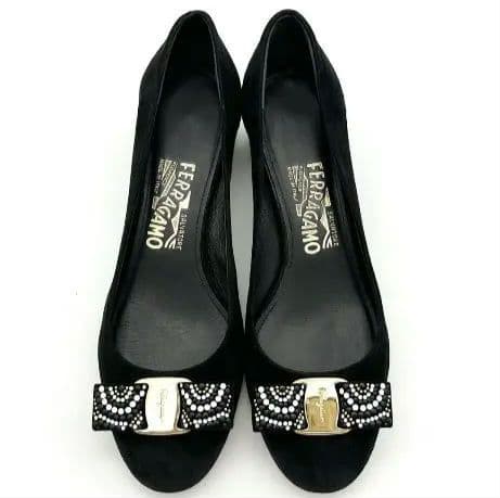 ■希少■ Ferragamo パンプス スエード ヴァラリボン 黒　7½D