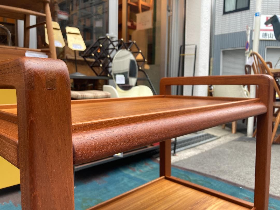 北欧ヴィンテージ☆SALLING STOLEFABRIK 社／ワゴン／チーク材