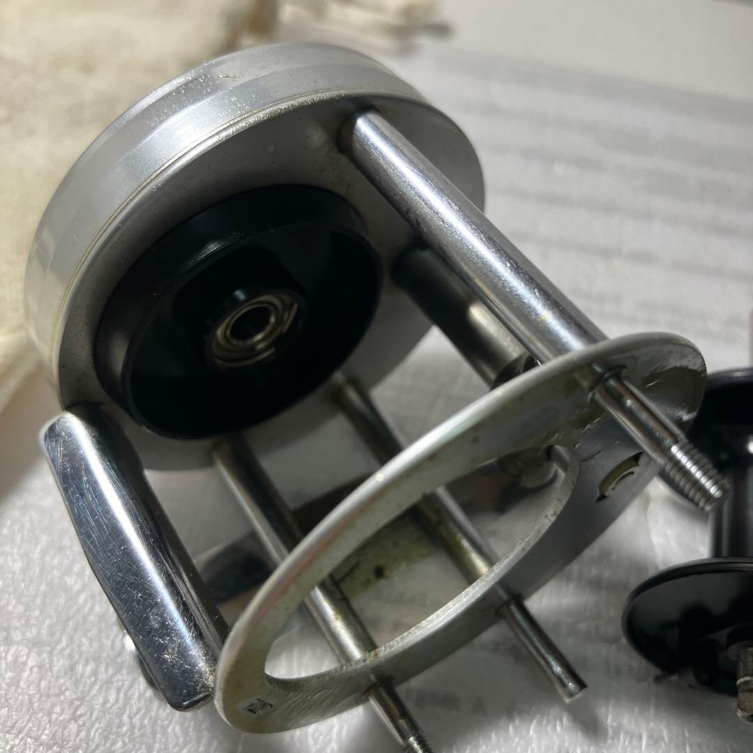 アブ　アンバサダー2500C ABU スウェーデン製