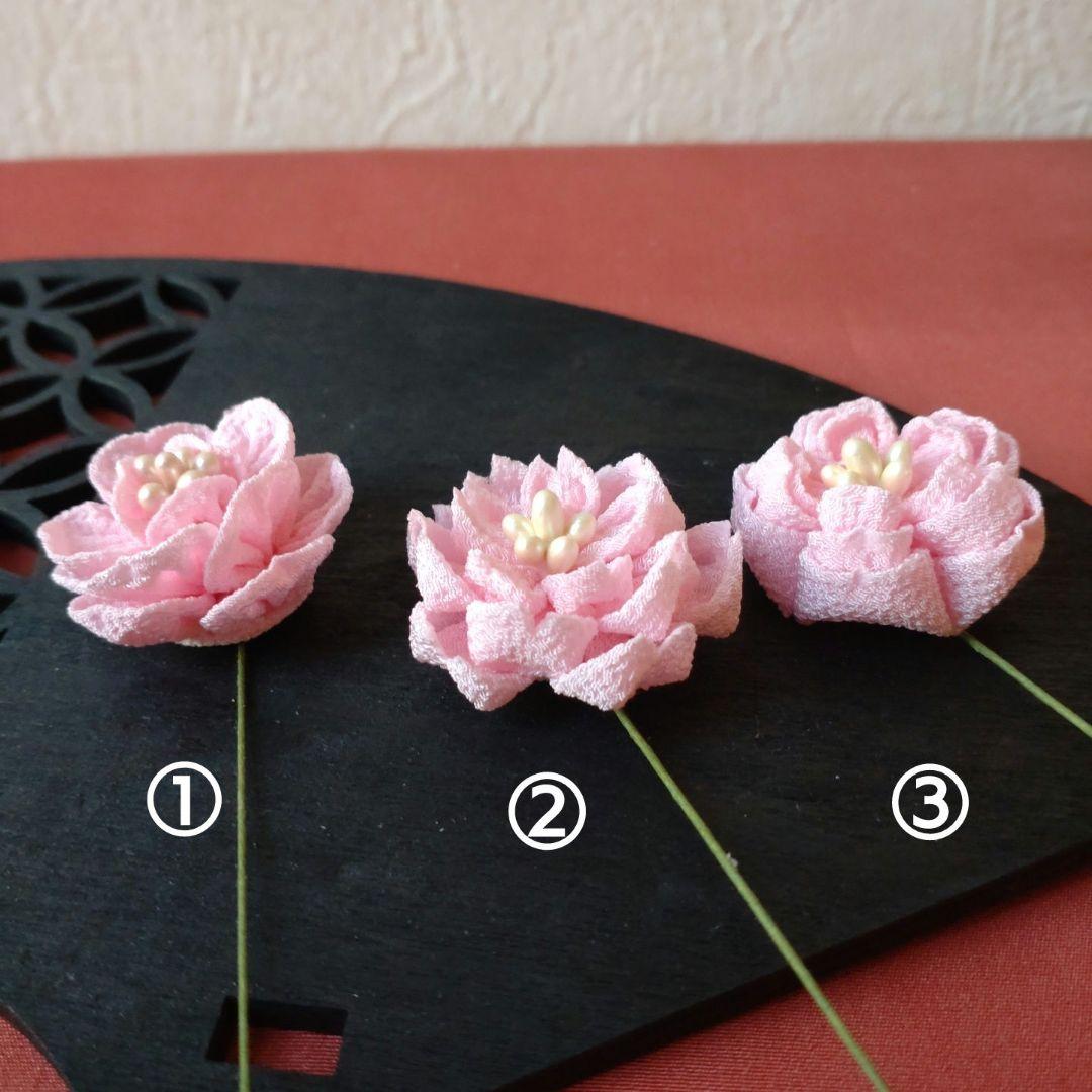 桜飾り　つまみ細工　お花見うさぎ2025　季節飾り　桜うさぎ置き物　春　桜