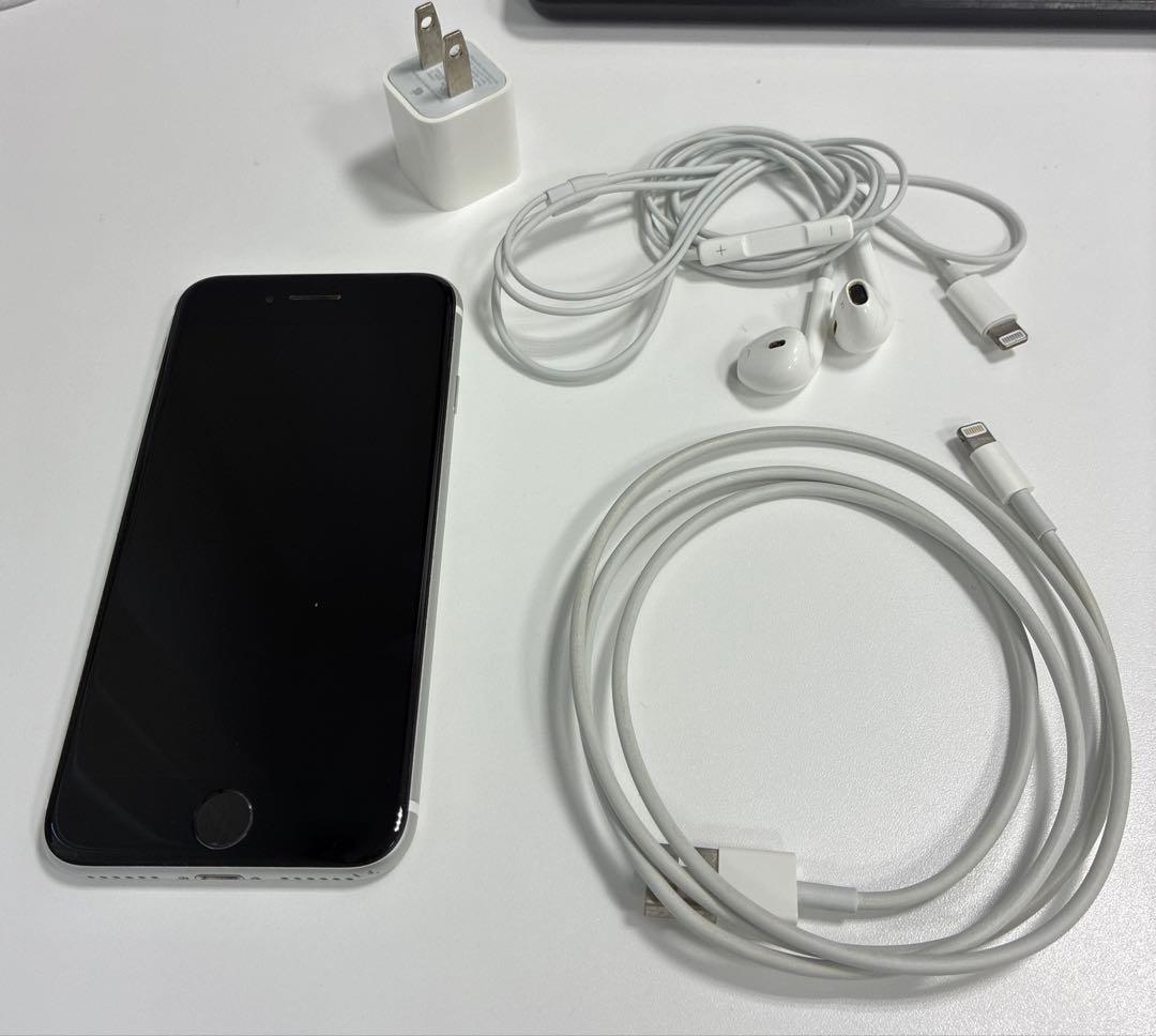 iPhone SE2 海外版 SIMフリー 256GB 非純正バッテリー