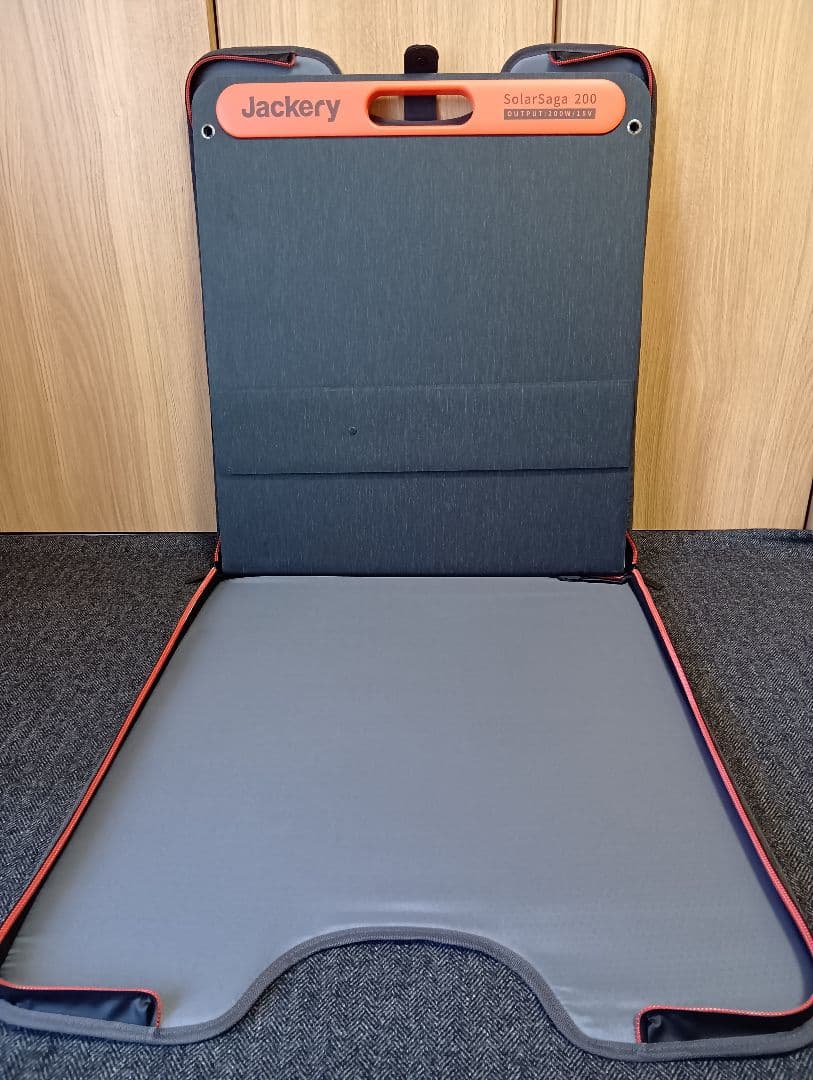 mas ① ソーラーパネル