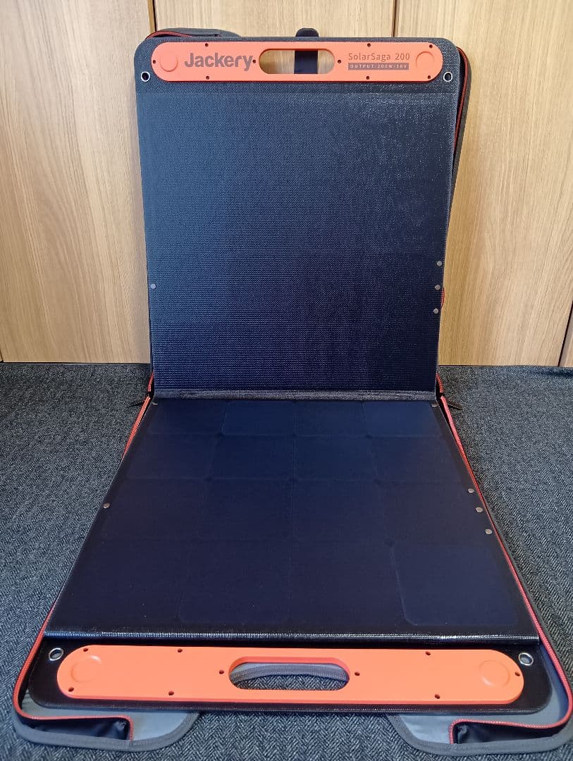 mas ① ソーラーパネル