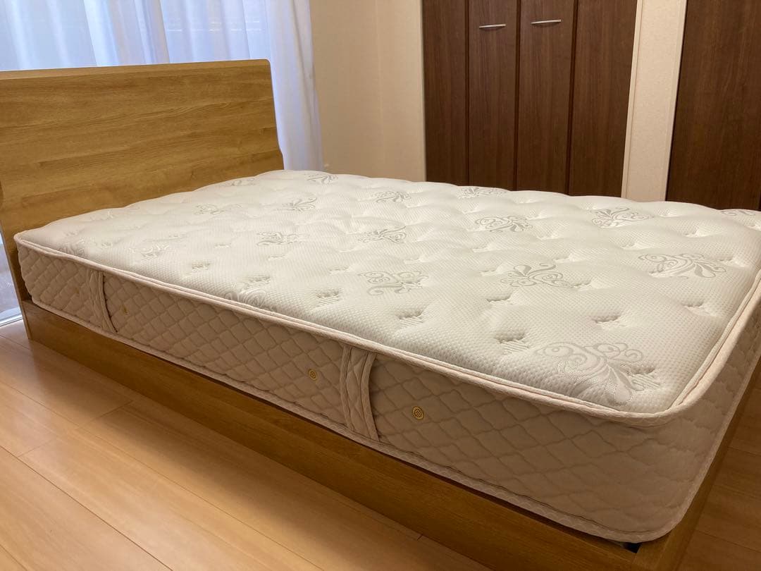 【shichirom】NIHON BED セミダブルマットレス