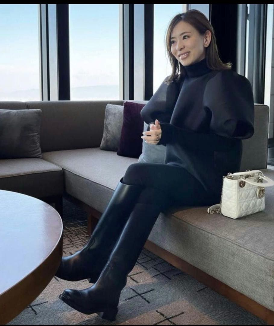 heve へイヴ　シアーバブリーBL バブリーブラウス　ブラック