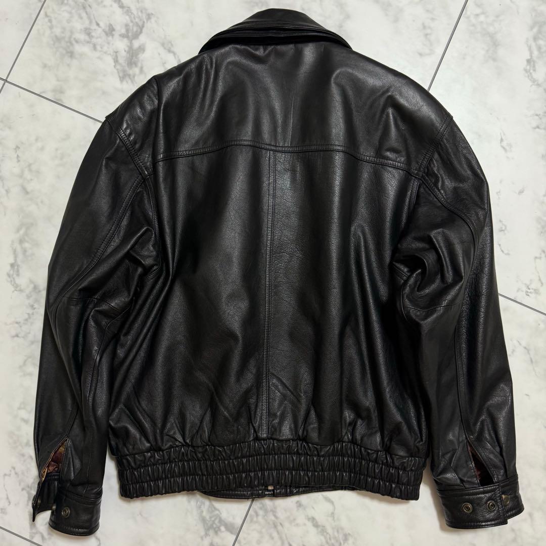 古着　ヴィンテージ　レザージャケット　短丈　本革　レザー　ボンバージャケット　黒
