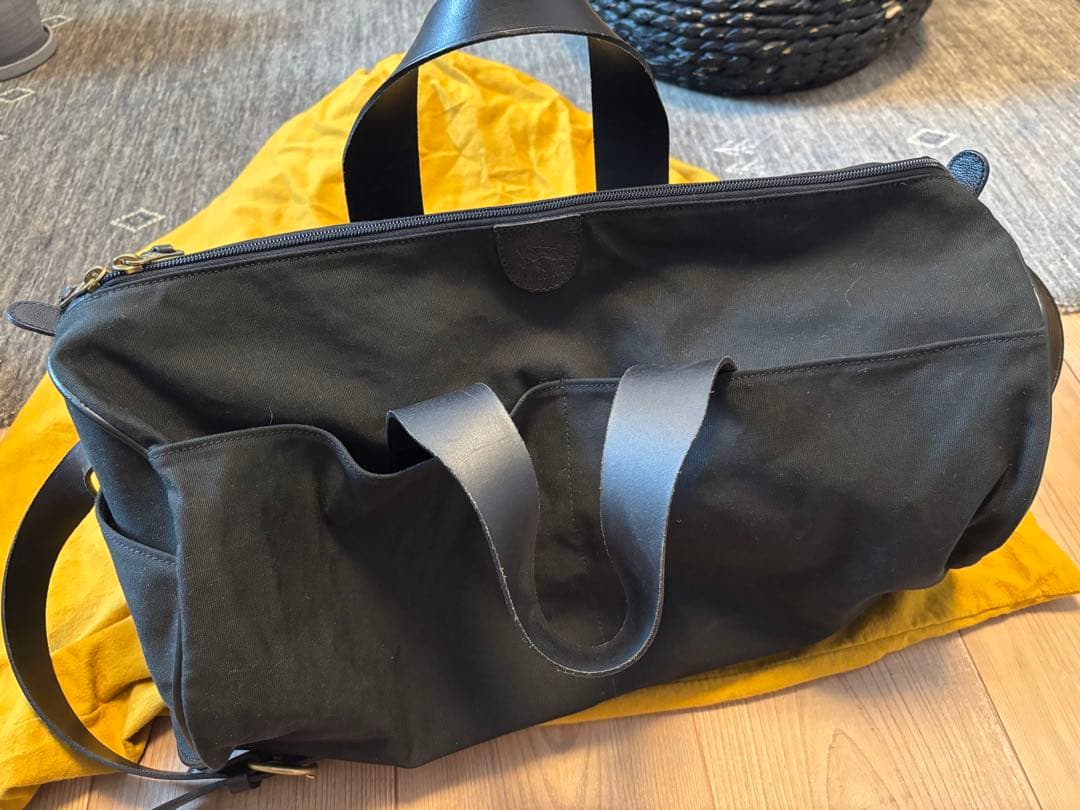 イルビゾンテ⭐︎ブラックキャンバス ボストンバッグ
