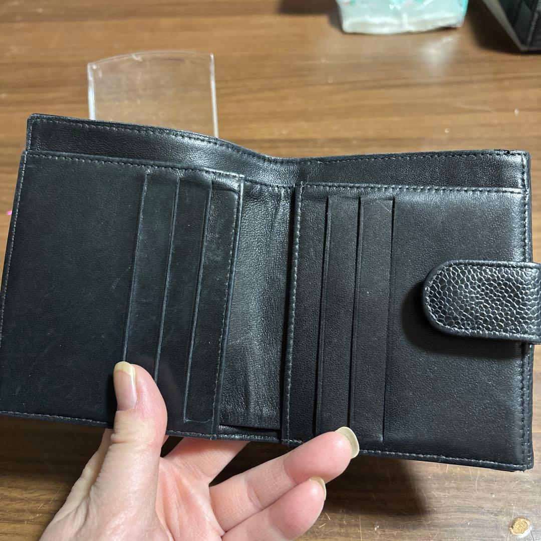 CHANEL 折り財布