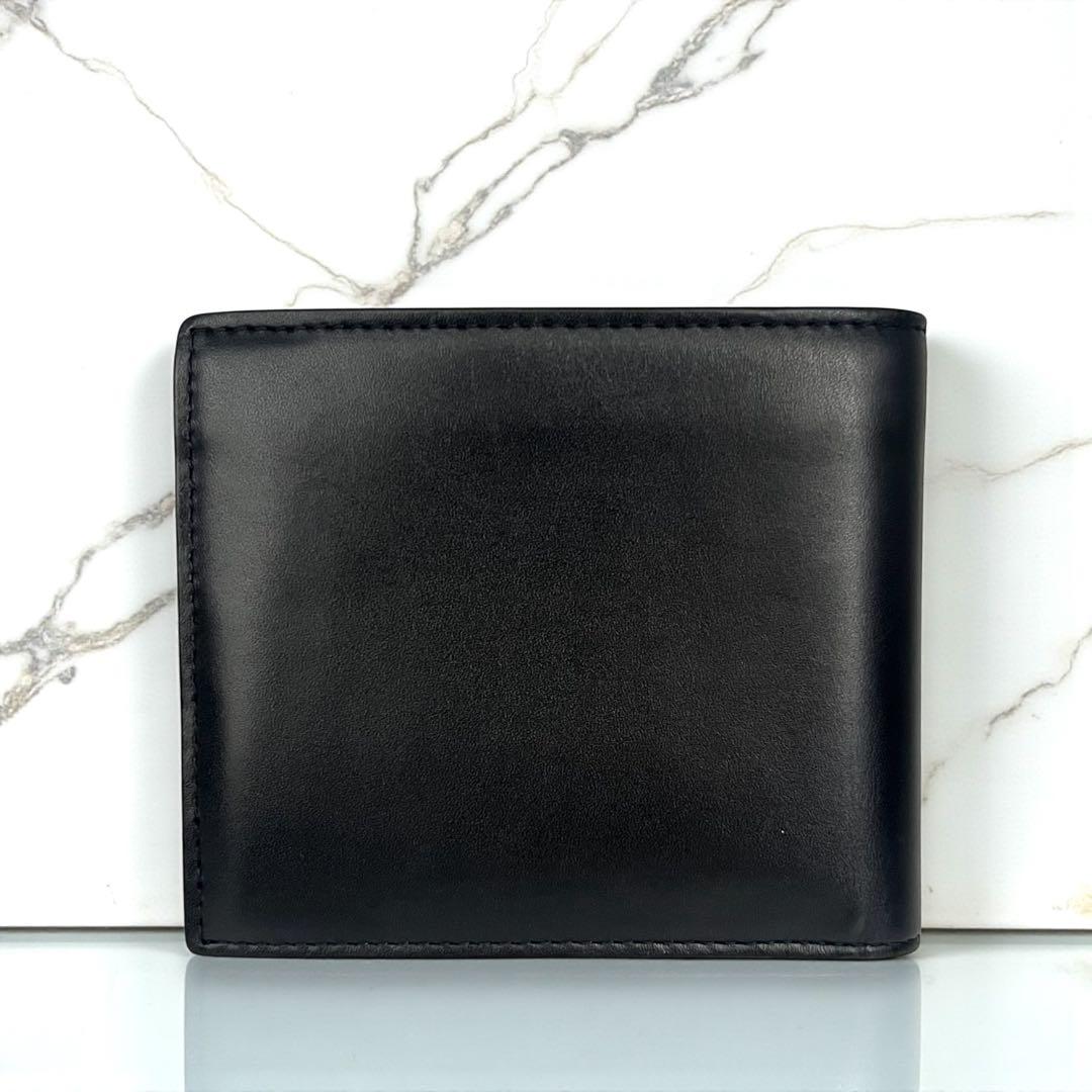 【極美品】サンローラン　レザー　札入れ　二つ折り財布　黒　ブラック　812