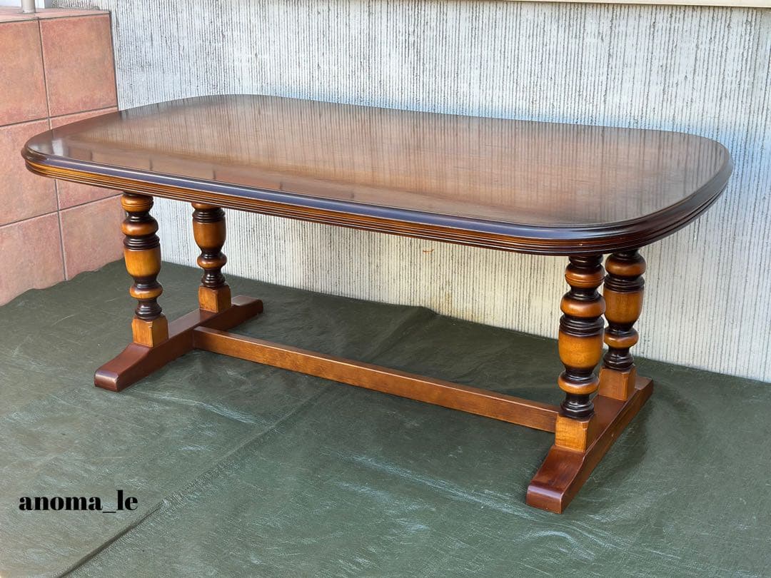 【ダイニングテーブル】国産　カリモク　コロニアル　オールドカリモク