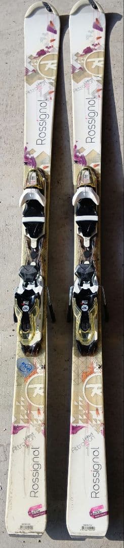 レディース スキー板１５４Cm　Rossignol Attraction