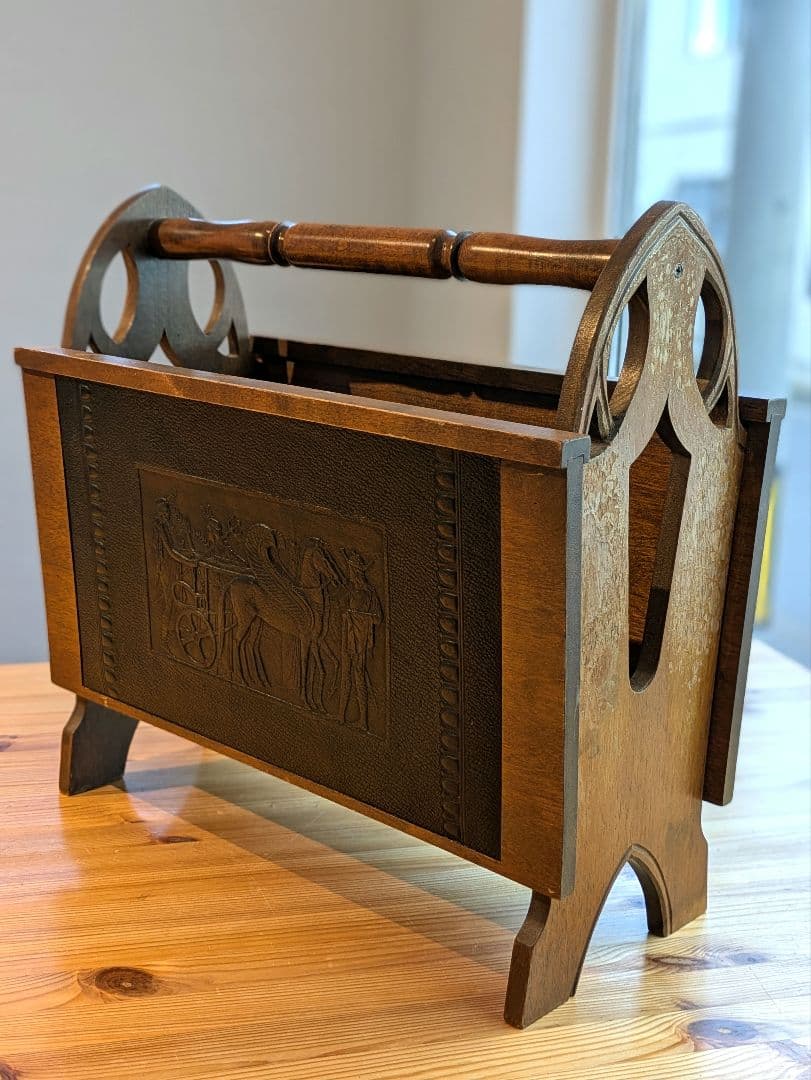 アンティーク　マガジンラック　皮張り　ヴィンテージ　インテリア　木製