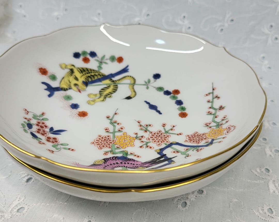 未使用近✨希少✨マイセン 柿右衛門 シノワズリ 竹虎 梅 小皿 2枚 ボウル