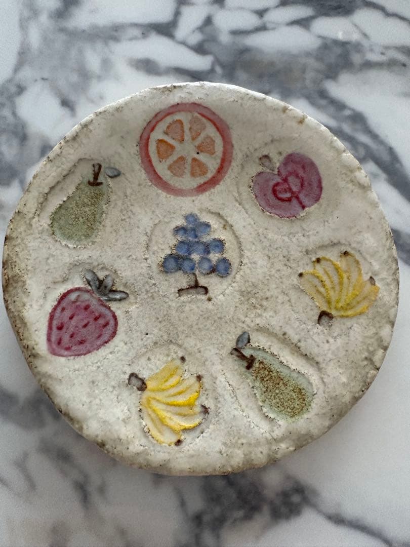 本田あつみ　フルーツ柄　小皿