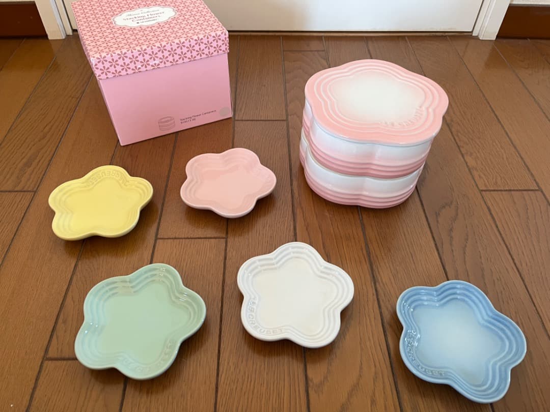 ル・クルーゼのフルールセット　ラムカンフルール　お重　S Sサイズ　レア