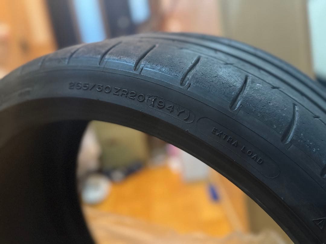 バリ溝　ミシュラン　パイロットスーパースポーツ　265/30ZR20 17年製