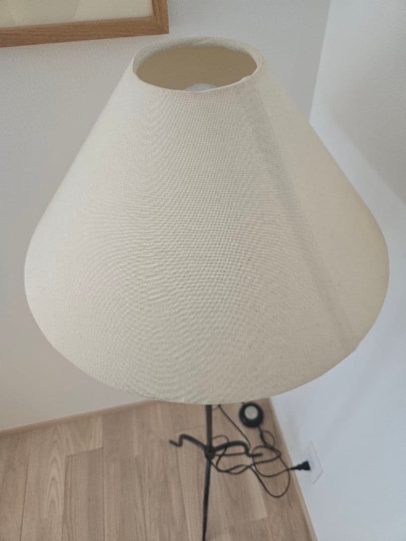 IDÉE　TRIPOD FLOOR LAMP　IDÉE