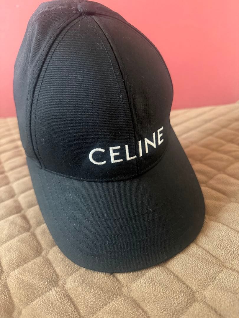 CELINE キャップ　黒