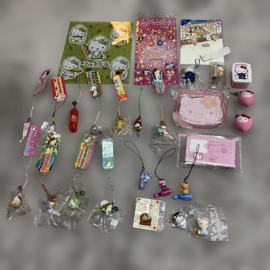 ハローキティ ストラップとグッズセット