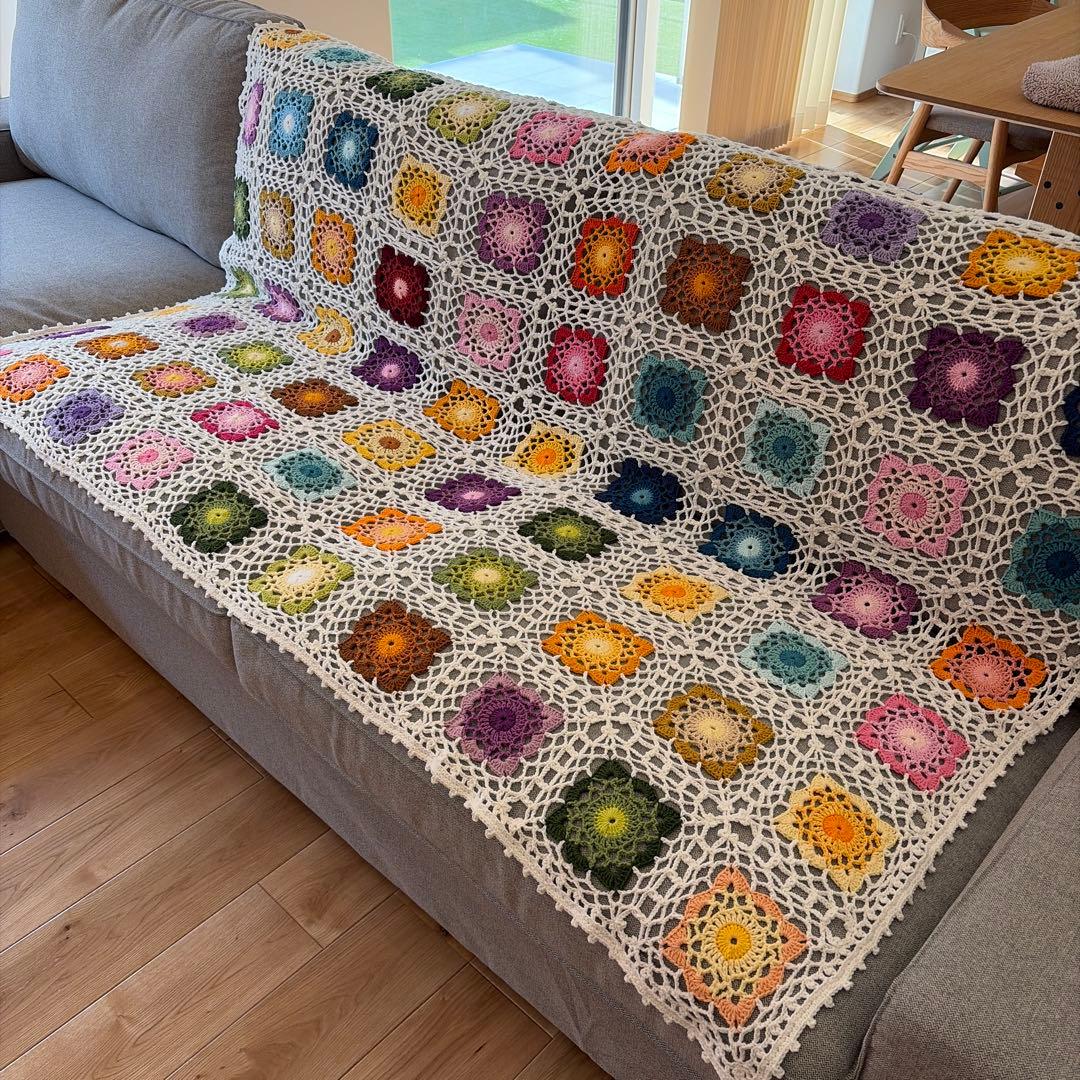 ハンドメイド　コットンベットカバー　マルチカバー　モチーフ