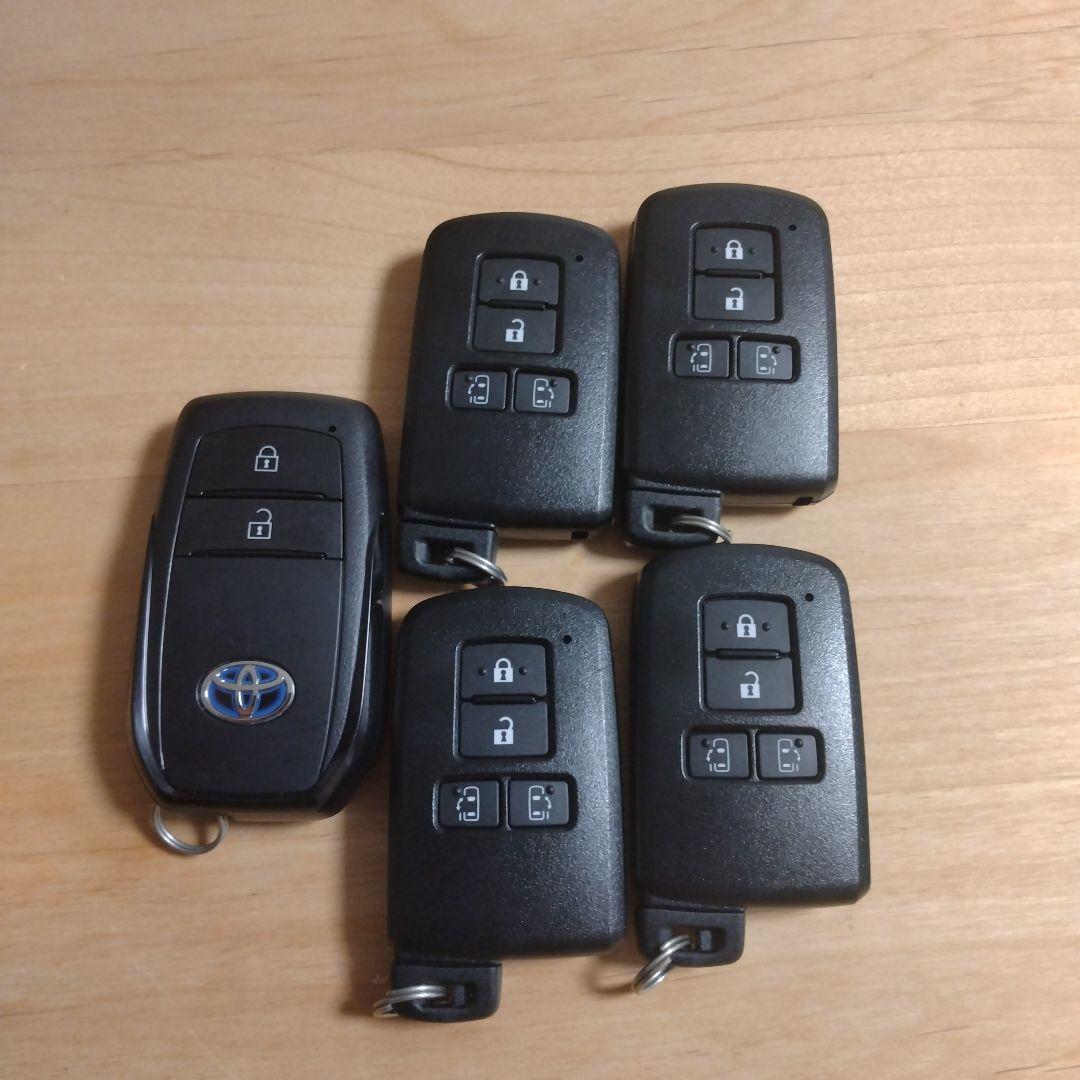 s*n様 TOYOTA アルファード等　スマートキー　まとめ売り