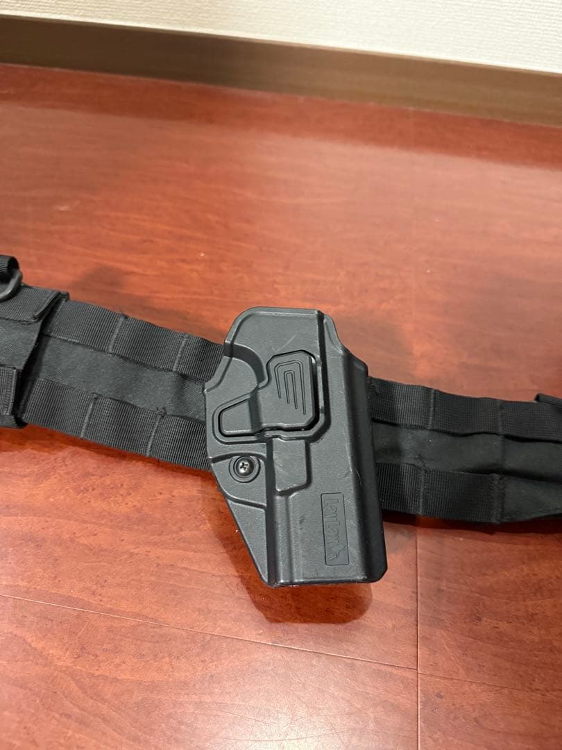 タクティカルベルト ブラック ホルスター付き(LayLax)