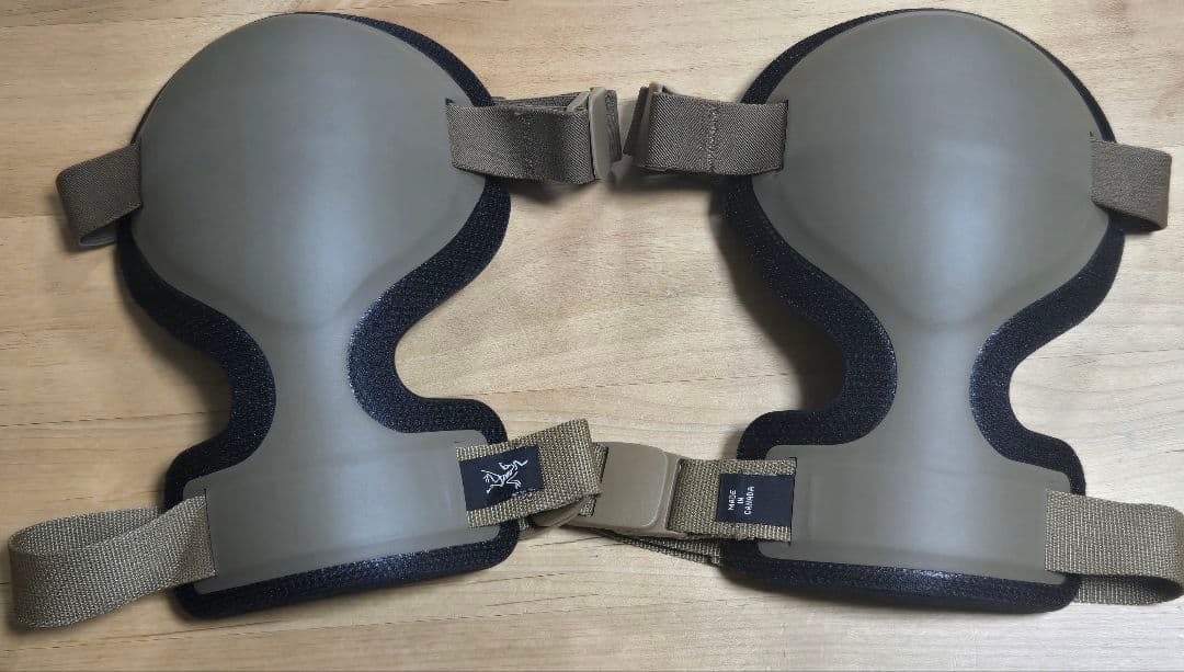 アークテリクス Arc'teryx 膝パッド ニーパッド クロコダイル リーフ