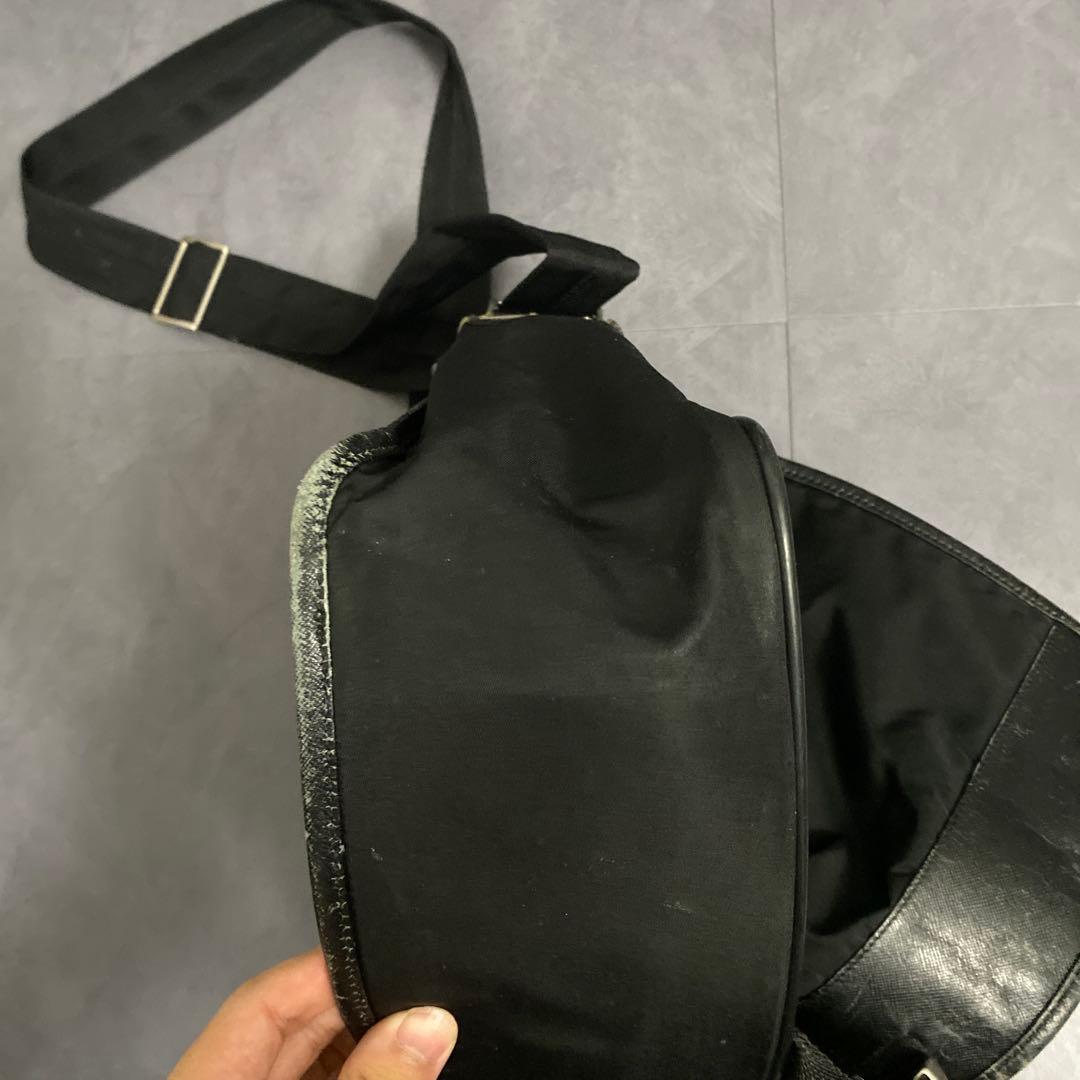PRADA プラダ メッセンジャーバッグ ショルダーバッグ