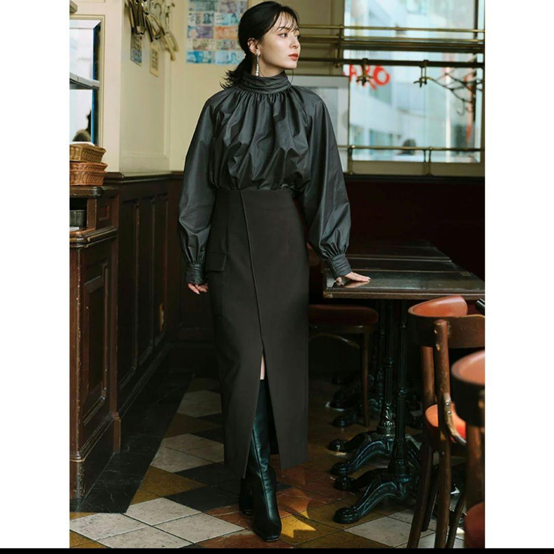 アニュアンス anuans ギャザーディテールデザインブラウス　チャコールグレー